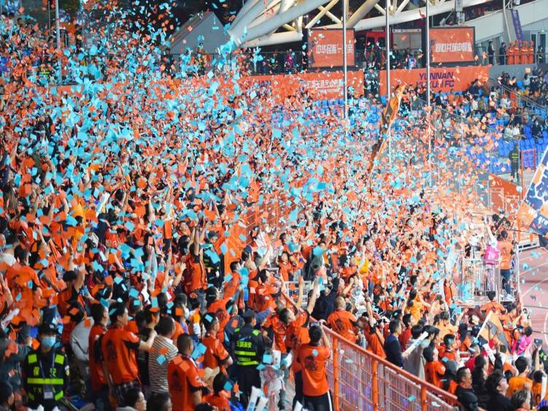 云南玉昆本赛季主场场均观众超2.2万人，带动消费超10亿元